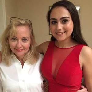 Meet your Posher, Ilana